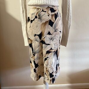 Grace Dane Lewis cream and black floral 100% silk midi skirt size 8